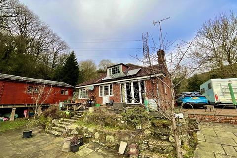 Edge Dell, Scarborough 4 bed detached bungalow for sale