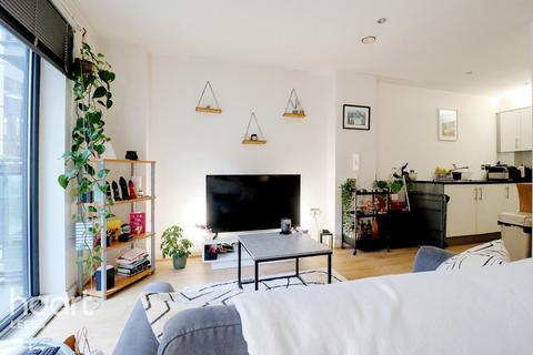 Waterloo Street, LEEDS 1 bed apartment for sale