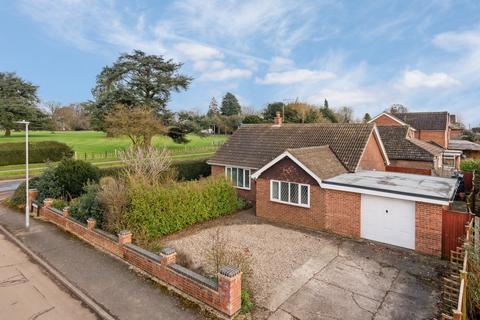 Gosling Avenue, Offley, Hitchin, SG5 3 bed detached bungalow for sale