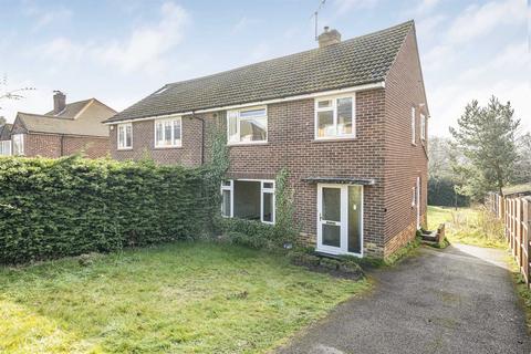 Hillside Road, Marlow 3 bed house for sale