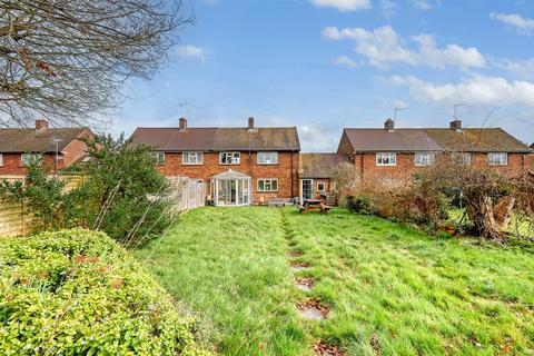 Plashes Close, Standon, Herts 2 bed terraced house for sale
