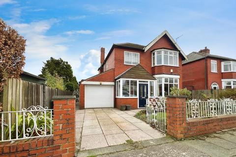 Rawlyn Road, Doffcocker, Bolton 3 bed detached house for sale