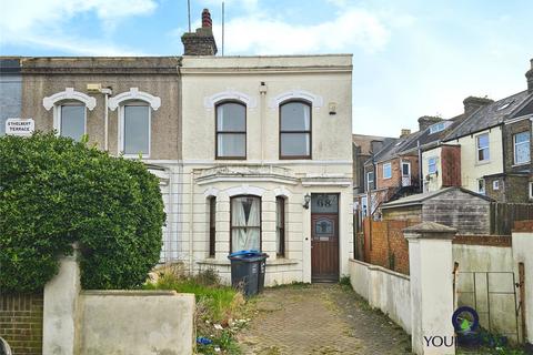 Vale Road, Kent CT11 3 bed semi
