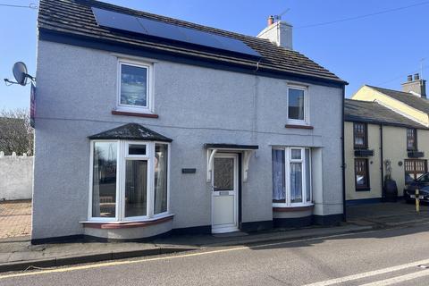 Brynsiencyn, Llanfairpwllgwyngyll... 3 bed detached house for sale