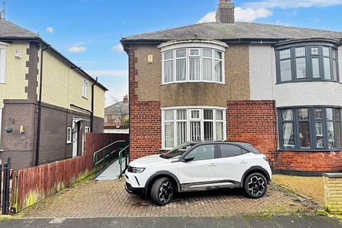 Starmer Crescent, Darlington DL1 3 bed semi