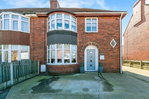 Clough Road, Hoyland, Barnsley 3 bed semi