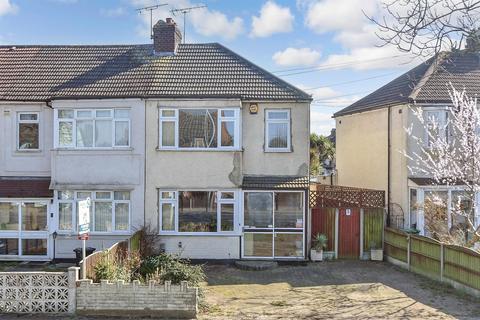 South End Road, Rainham, Essex 3 bed end of terrace house for sale