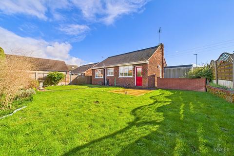 Shadwell Rise, North Lincolnshire DN18 2 bed detached bungalow for sale