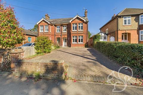 Courtauld Road, Braintree CM7 4 bed semi