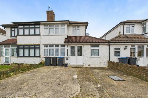 Lacey Avenue, Coulsdon CR5 3 bed semi