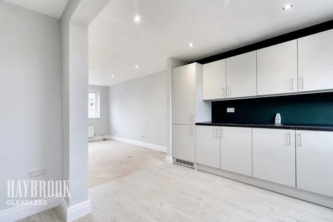 Manor Park Court, Sheffield 3 bed semi