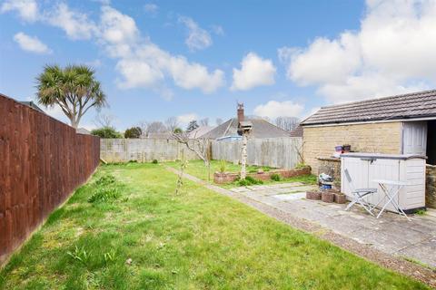 Roseway, Sandown PO36 2 bed detached bungalow for sale