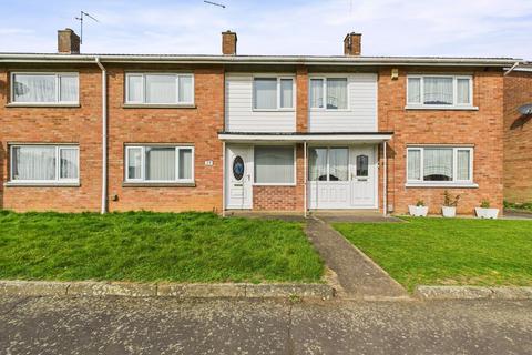 Kendrick Close, Stanground... 3 bed terraced house for sale