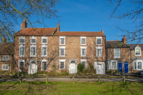 St James House, St. James Green... 6 bed house for sale