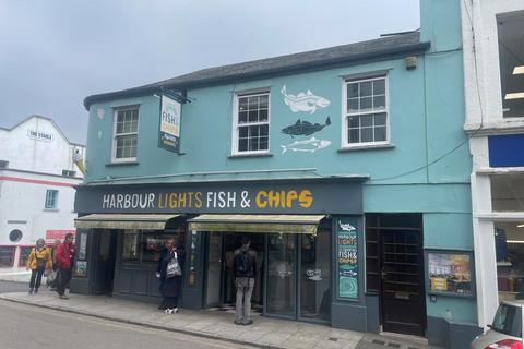 Flat 2, Harbour Lights, Arwenack... 1 bed flat for sale