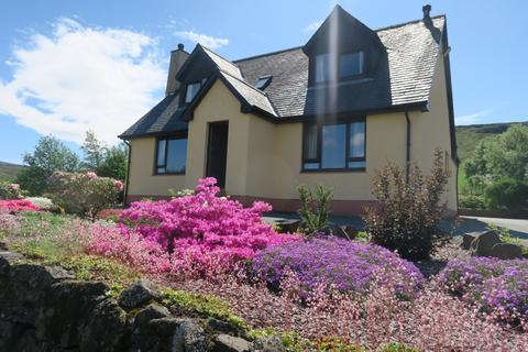 Portree ISLE OF SKYE 3 bed farm house for sale