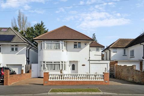 St Thomas Drive, Pinner 5 bed detached house for sale