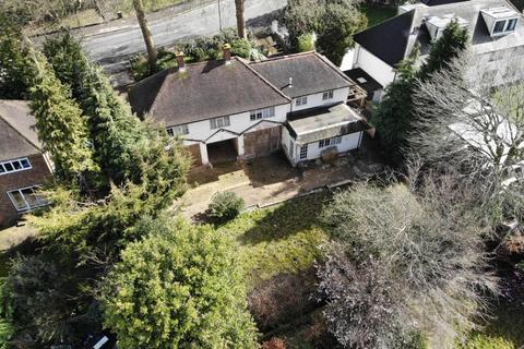 College Road, London, SE19 5 bed detached house for sale