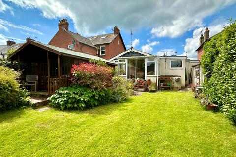 Exmouth EX8 2 bed detached bungalow for sale