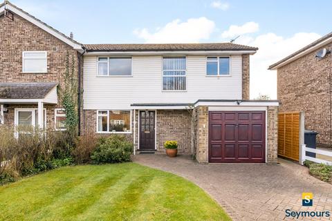 Holly Lea, Guildford GU4 4 bed semi