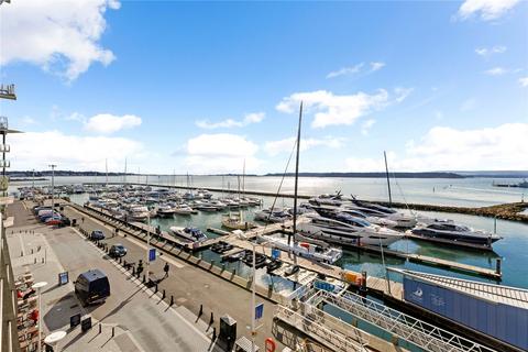 The Quay, Poole, Dorset, BH15 3 bed penthouse for sale
