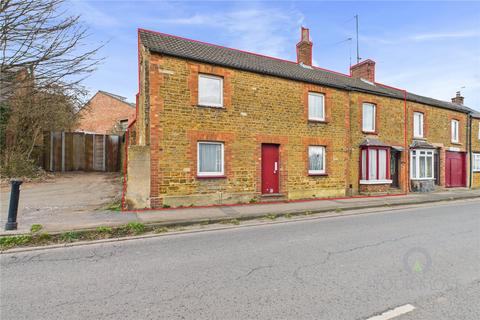 Glendon Road, Kettering NN14 4 bed end of terrace house for sale