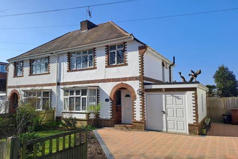 Old Manor Road, Rustington BN16 3 bed semi