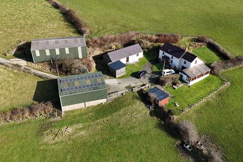 Whitemill, Carmarthen SA32 5 bed property with land for sale