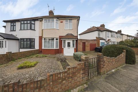 Chestnut Grove, Isleworth 3 bed semi
