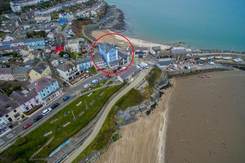 South John Street, New Quay, SA45 2 bed apartment for sale