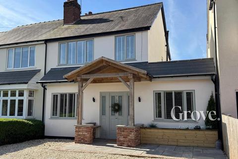 Haybridge Avenue, Hagley, Stourbridge 3 bed semi