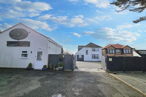 Uppingham Road, Houghton