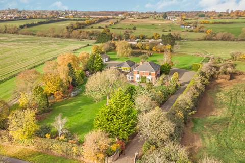 Lydiard Millicent, Swindon 4 bed detached house for sale