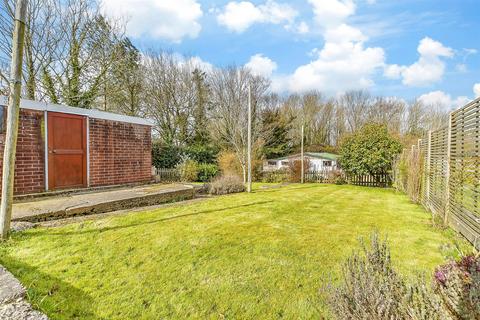 Station Road, Tonbridge TN17 3 bed end of terrace house for sale