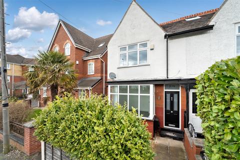 Northenden Road, Sale 2 bed semi