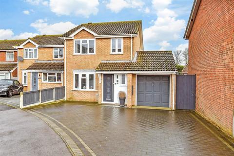 Roman Close, Deal, Kent 3 bed detached house for sale