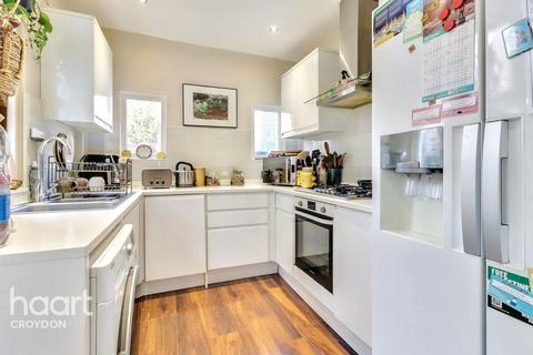 Whitehorse Road, Croydon 4 bed terraced house for sale