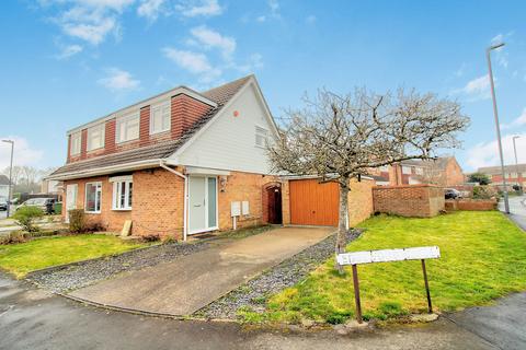 Edgewood Close, Bristol, BS30 3 bed semi