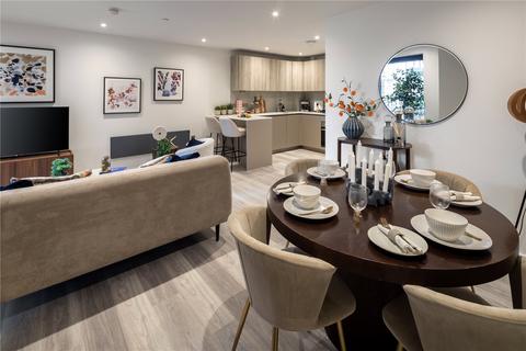 High Street, Waltham Cross... 2 bed apartment for sale
