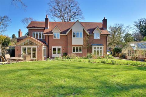 Bluebell Gardens, Hessle HU13 5 bed detached house for sale