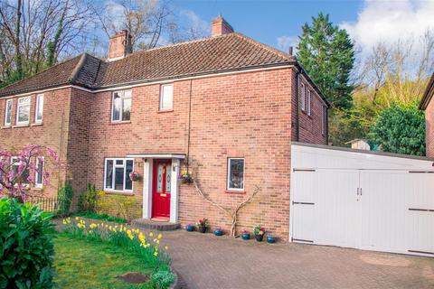 Old Lodge Lane, Purley, Surrey 3 bed semi