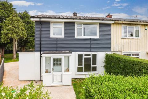 Graylands Road, Bilborough NG8 3 bed semi