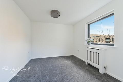 Blair Street, London, E14 2 bed apartment for sale