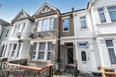 Elmer Avenue, Southend