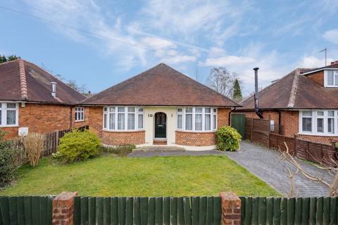 East Drive, High Wycombe HP13 3 bed detached bungalow for sale