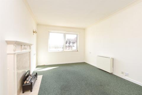 Linkfield Lane, Redhill, Surrey 1 bed flat for sale