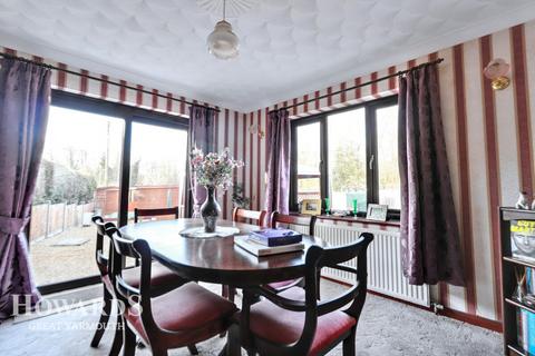 Union Road, Smallburgh 4 bed detached house for sale