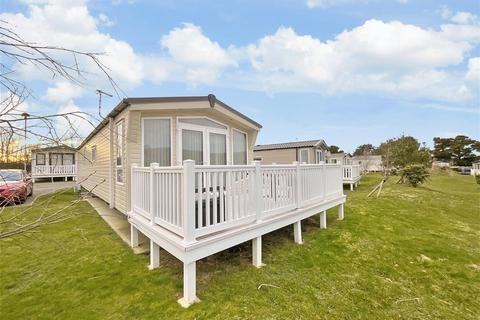 Hillway Road, Bembridge, Isle of Wight 2 bed park home for sale