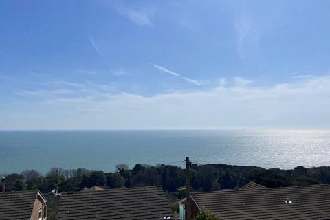 St. Albans Road, Ventnor PO38 3 bed semi