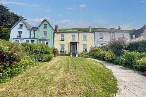 The Cliff, Ferryside 5 bed detached house for sale